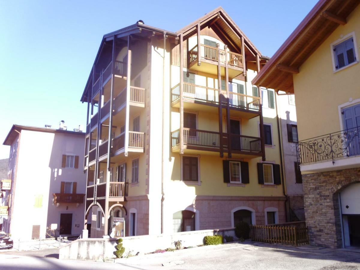 Residenza Graziella Apartment Cavedago Ngoại thất bức ảnh